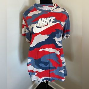 Men’s L Nike T-Shirt
